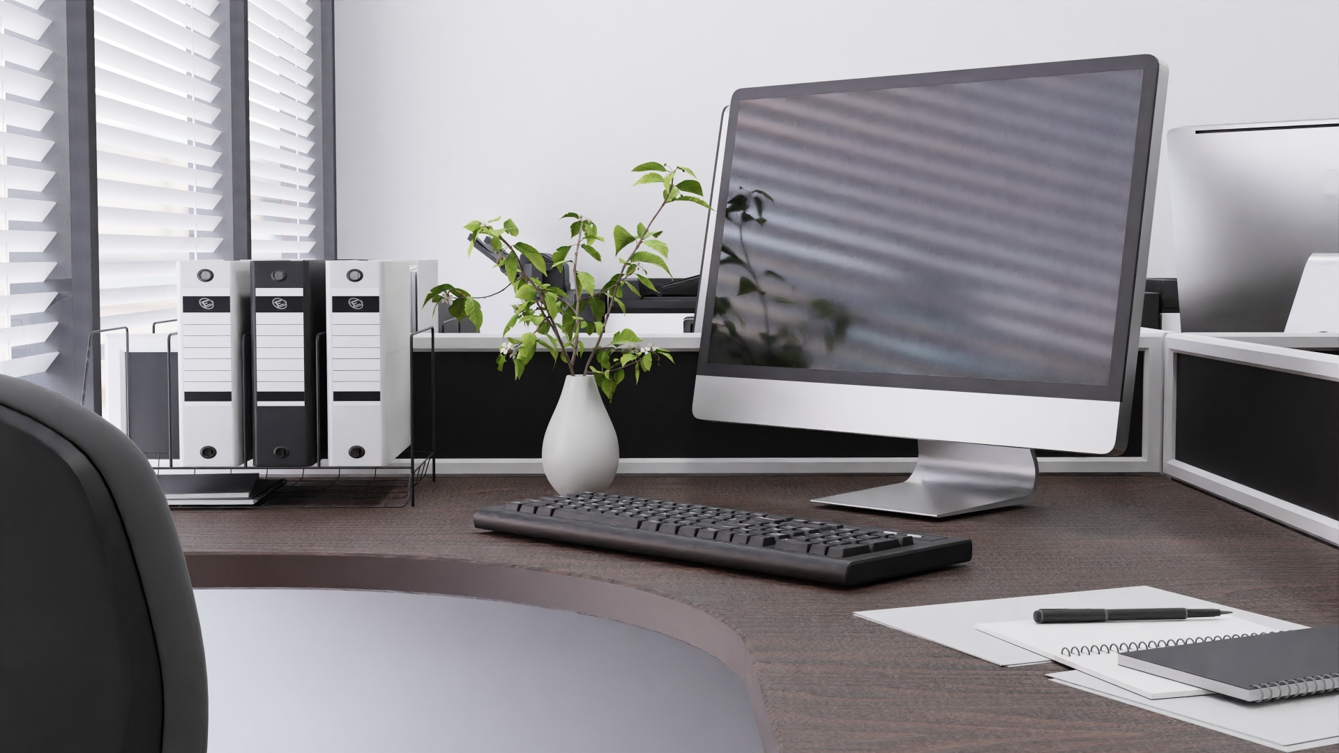 サポートする女性